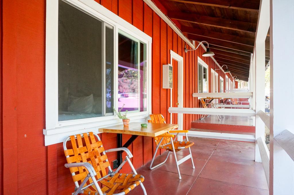 Ojai Rancho Inn Buitenkant foto